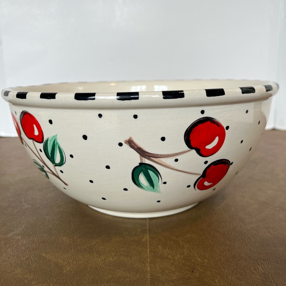 Mary Engelbreit Gaetano Pottery 10in Mixing Bowl USA Cherries Very Rare